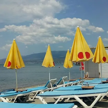 Hotel Oeztuem Otel *