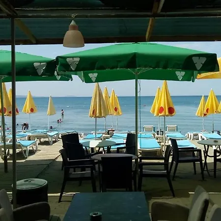 Hotel Oeztuem Otel