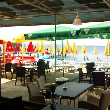 Hotel Oeztuem Otel *