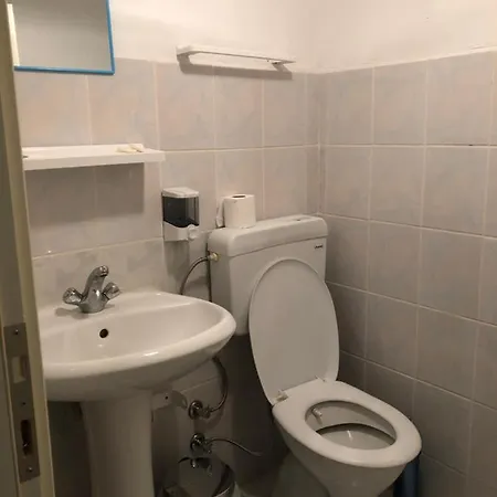 Oeztuem Otel * バルケスィル